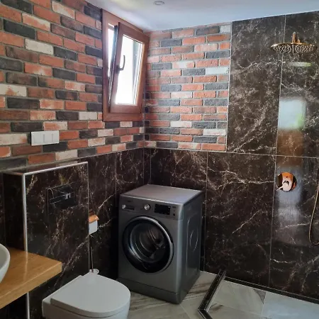 Oasis House וילה Vergia