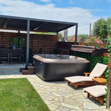Oasis House * Vergia