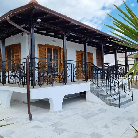 Oasis House Villa
