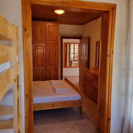 Oasis House Villa *