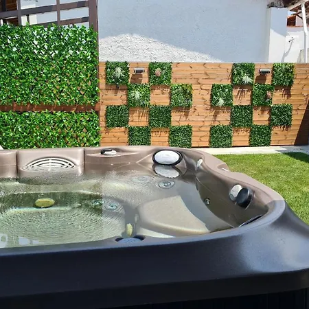 Villa Oasis House *