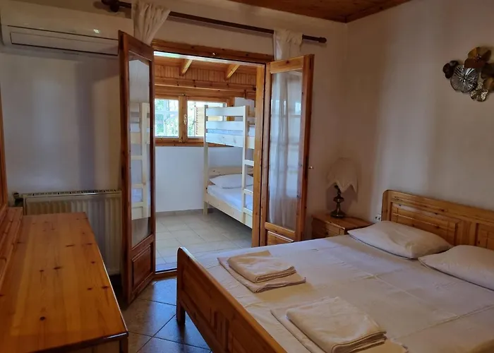 Oasis House Vergia