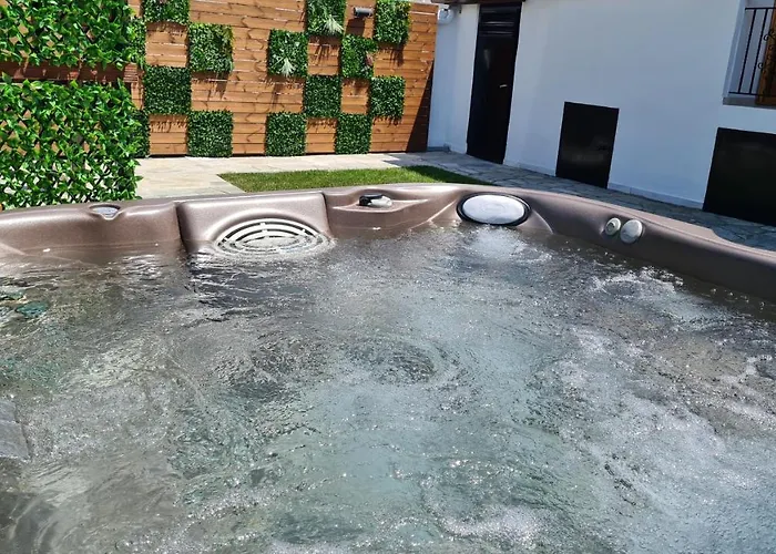 Villa Oasis House *