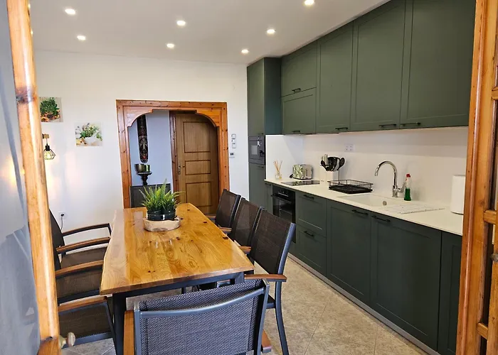 Oasis House Villa