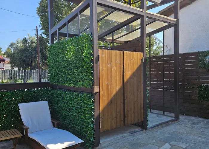 Oasis House * Vergia